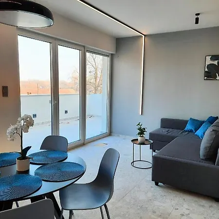 Molo Wellness アパート